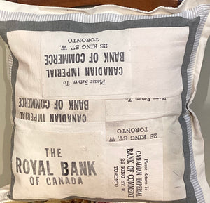 DM2-101 Pillow Banking Bags