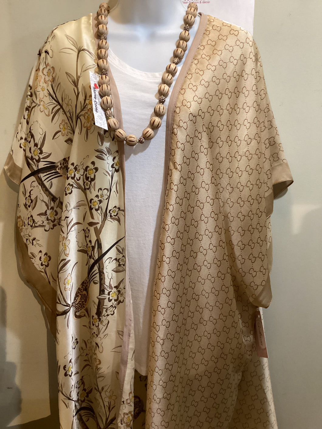 SP1-123 *Kimono w Sleeves Abstract Field