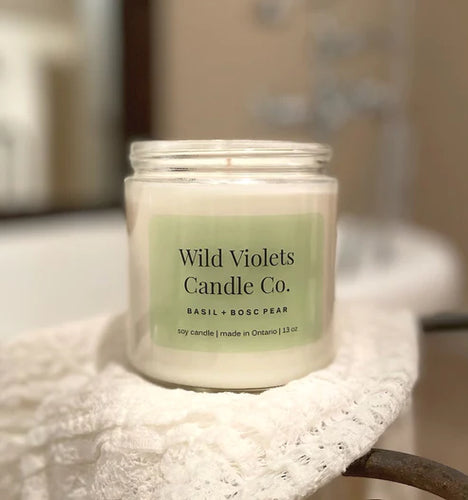 WV1-011 Basil & Pear Candle