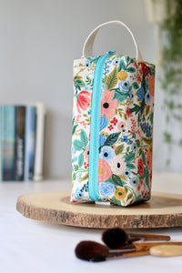 BD1-01-64  (Wildwood in Blue) M - Aven Pouch