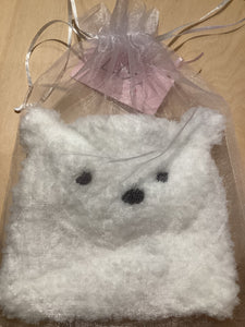 LG1-37 White Polar Bear Hat (3-6 months)