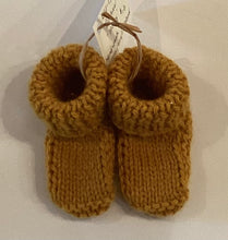 LG1-15 Baby Booties