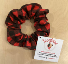 WZ1-030 *Dog Scrunchzies (Buffalo Plaid)