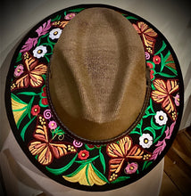 DM1-25 Hand Embroidered Cowboy Hat