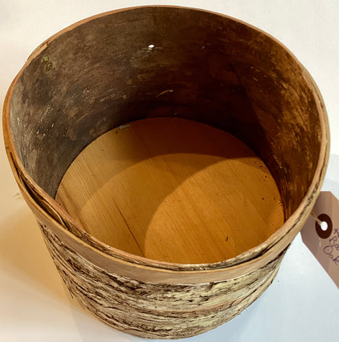 TA1-005 Hand Crafted Birch Bark Bowl w/ Oak Base & Brass Rivets