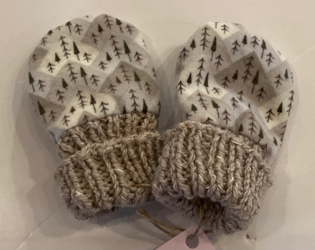 LG1-10 Flannel Baby Mittens with Knitted Cuff