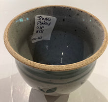 MN1-068 Studio Pottery Cup