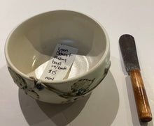 MN1-066 "Lynn Stewart" Pottery Small Bowl