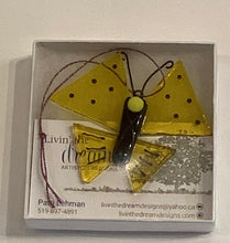 LD2-012 Little "Butterfly" Fused glass