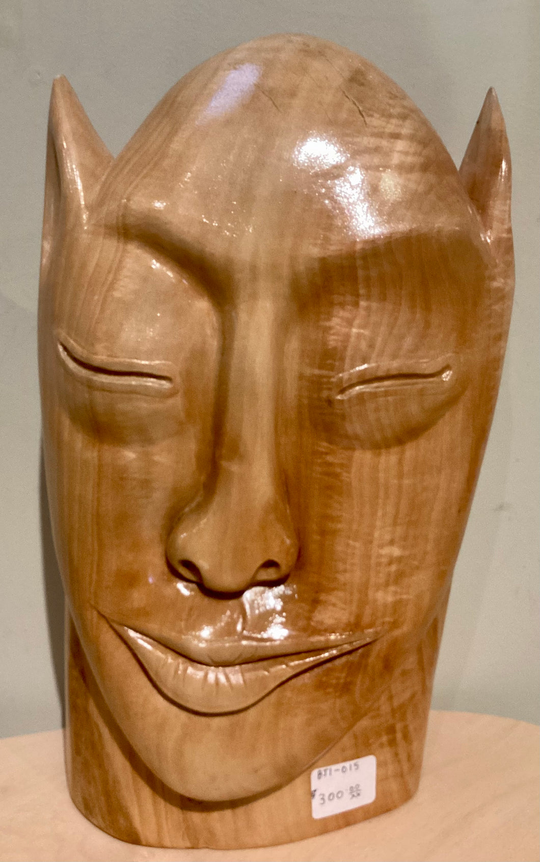 BJ1-015 Artwork Hand Wood Carved Head