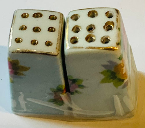 VTED1-142 Antique Hand-Painter Salt & Pepper Shakers