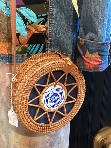 MN1-01 Round Bag Shoulder Leather Straps