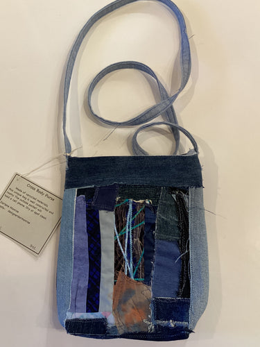 DM2-126 Denim Cross Body Purse