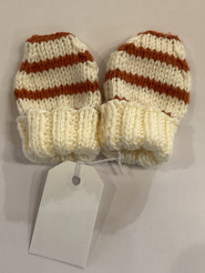 LG1-05 Hand Knitted Baby Mittens