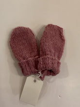 LG1-06 Hand Knitted Toddler Mittens