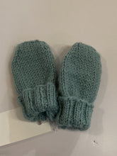 LG1-06 Hand Knitted Toddler Mittens