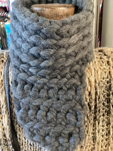 SC1-021 Dickie Cowl
