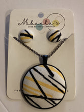 MC1-01 Fabric Button Necklace & Earring Set