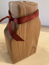 SS2-051 Decorative Hardwood Wood Vase