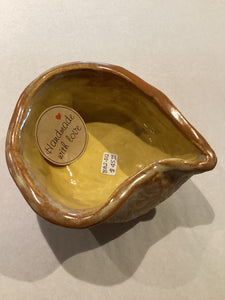 BB2-012 Clay Leaf Bowl