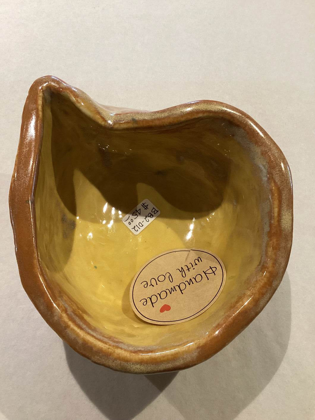 BB2-012 Clay Leaf Bowl