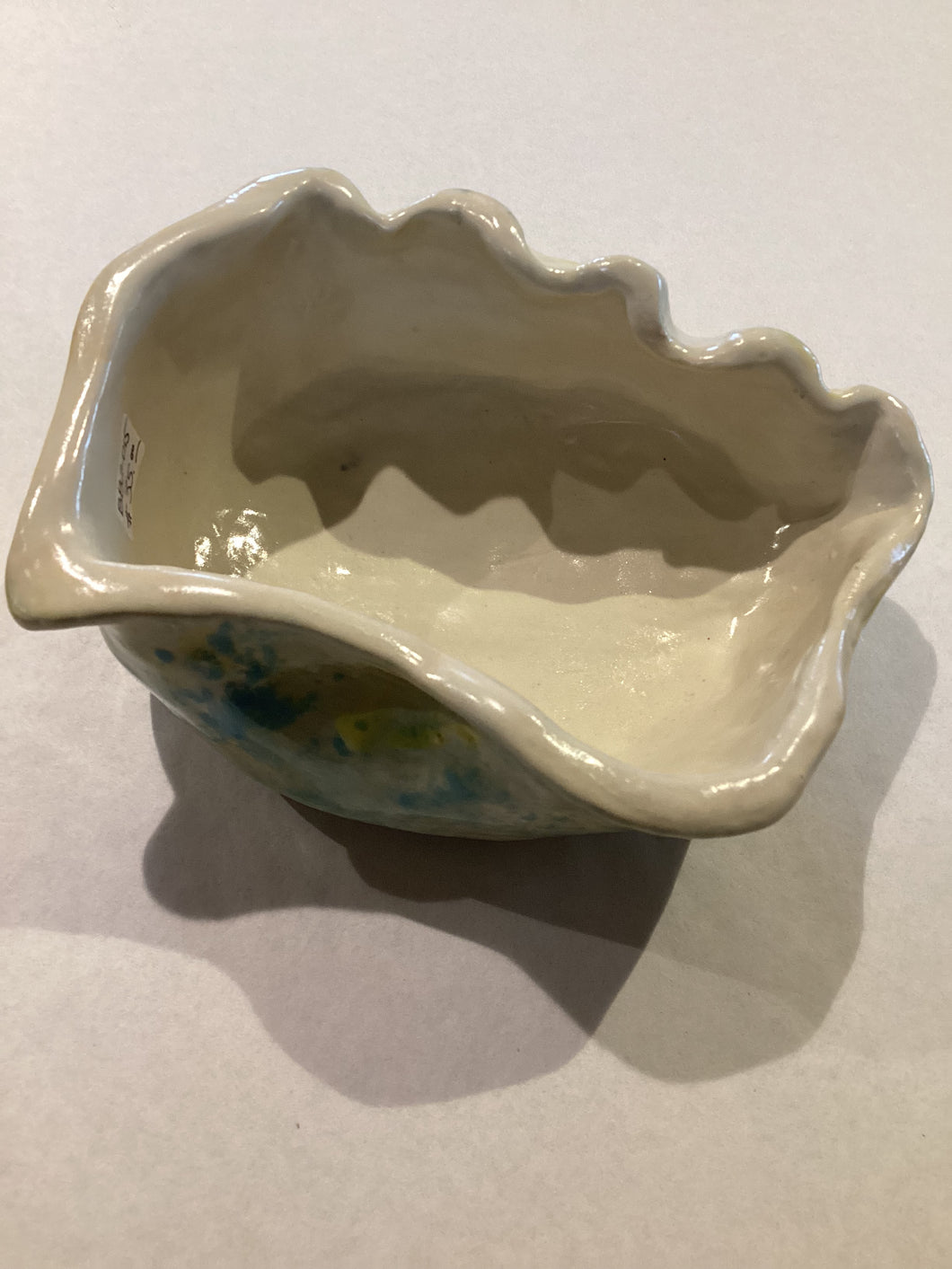 BB2-015 Small Clay Shell Bowl