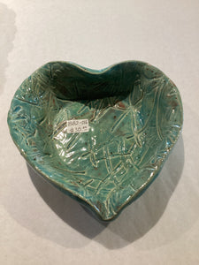 BB2-016 Small Clay Heart Shape Bowl