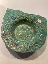 BB2-019 Clay Leaf Bowl