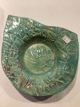 BB2-019 Clay Leaf Bowl