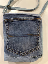 DM2-168 Denim Cross Body Purse