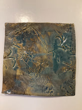 MN1-040 Studio Pottery Platter