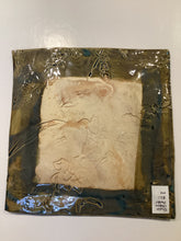 MN1-040 Studio Pottery Platter