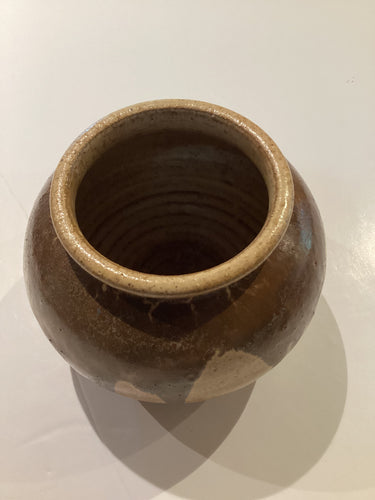 MN1-048 Studio Pottery Small Vase