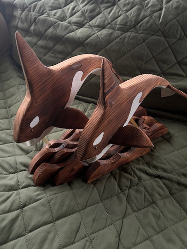 RP1-16 Double Whale Decor