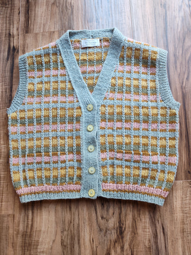 FC1-187 Hand Knitted Buttoned Vest