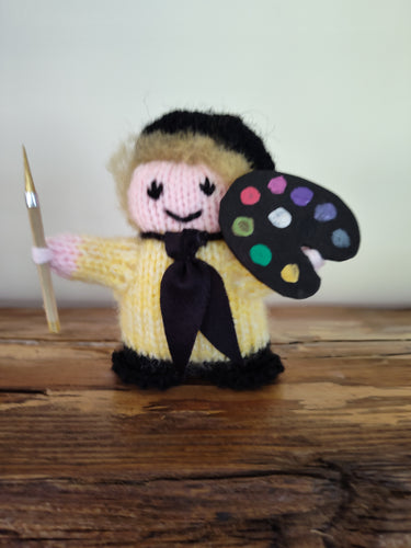 FC1-267 Hand Knit Little Figurine 