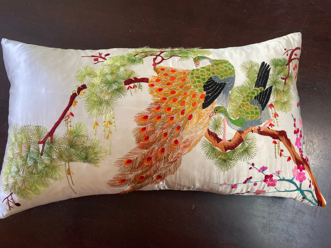 VTED1-292 Hand Embroidered Décor Cushion- 