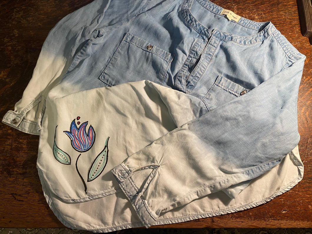 VTED1-324 Women's Denim Henley Shirt with Hand Drawn Tulip