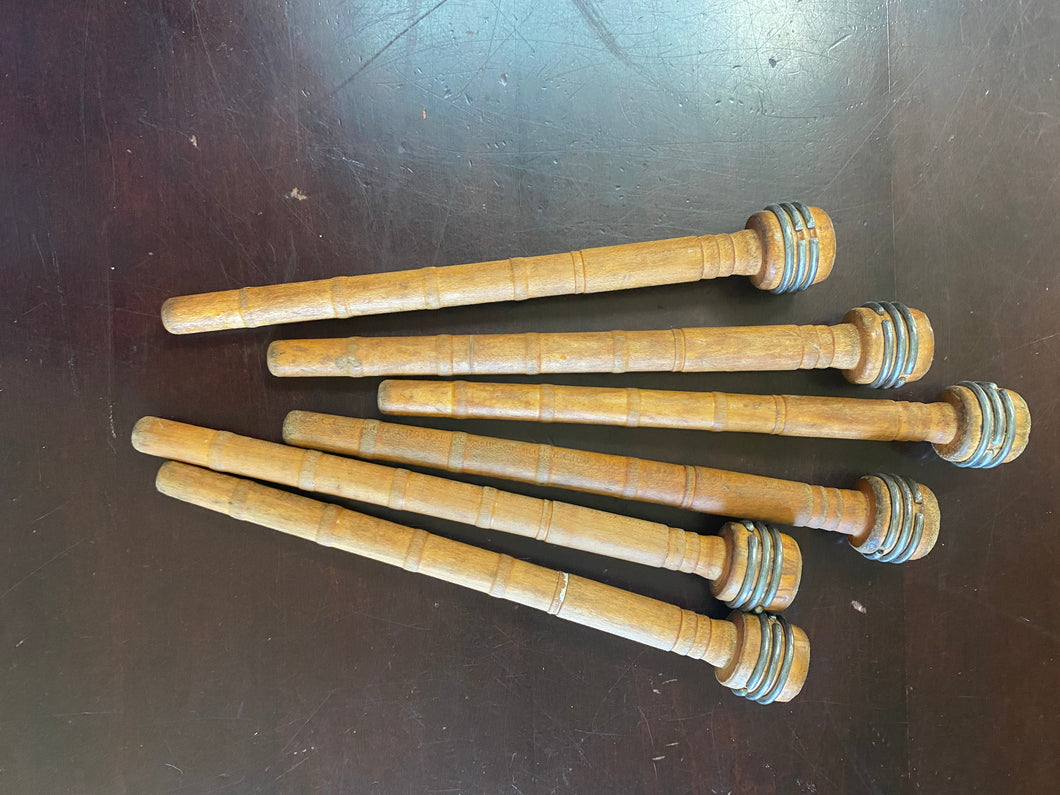 VTED1-356 Set of 6 Vintage Yarn Spindles