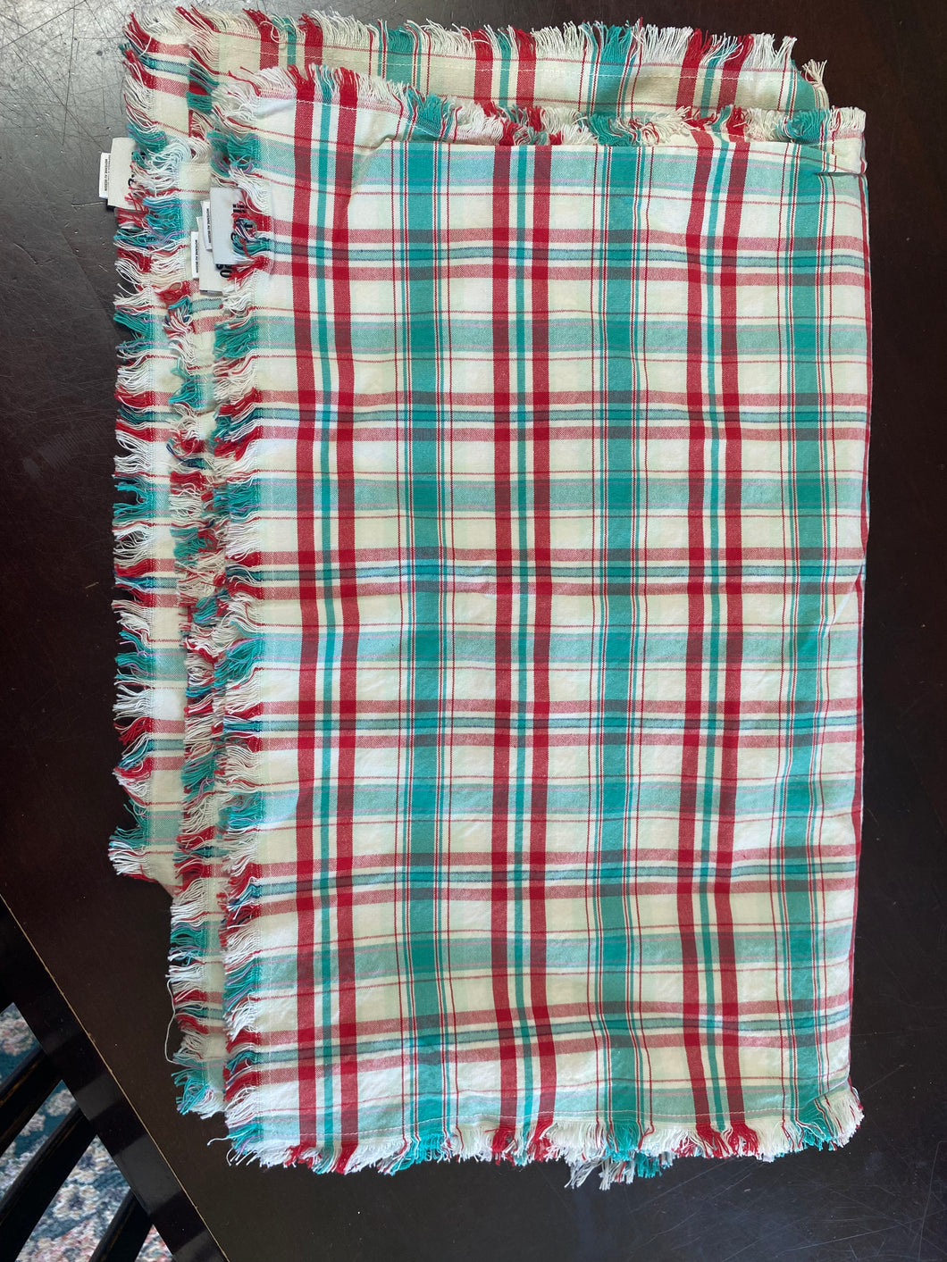 VTLD1-235 Set of 8 - Picnic Napkins w/ Fringed Edge