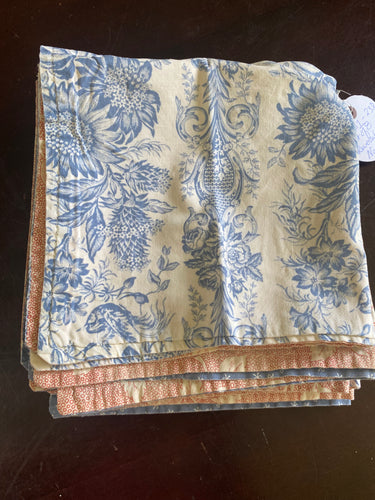 VTLD1-238 Set of 8 - Reversible Napkins