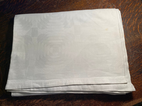 VTLD1-241 Antique Linen Tablecloth