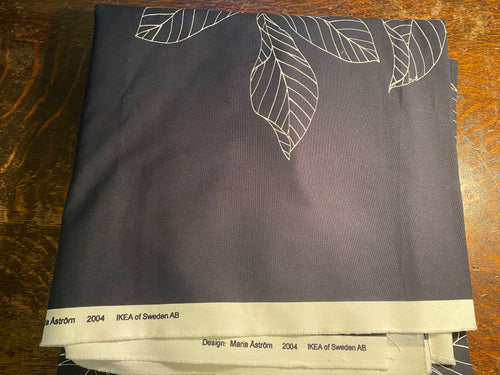VTLD1-245 Fabric - Printed Extra Large Leaf and Fruit