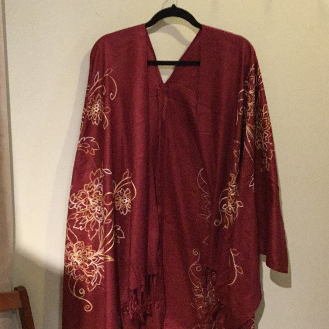 SP1-59 Kimono- Embroidered Flowers/Burgundy