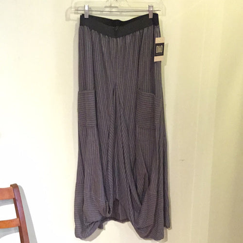 OE1-193 Forever Skirt