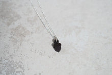 FF2-055 Necklace & Acorn Pendant (Dark)