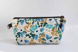 BD1-01-11 Small (Blue Rosa) Canvas Travel Pouch
