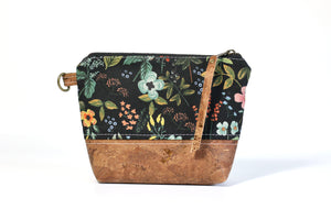 BD1-01-30 Small Cork Travel Pouch