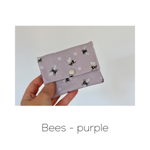 BD1-03-001 Lexie Purse /Lilac With Bees
