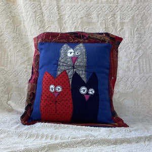 DM2-003 Pale Blue, Navy and Red Cat Pillow